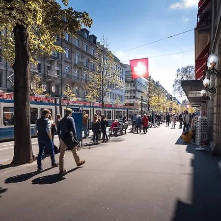 Loewenplatz Near Station By Airhome Zurich