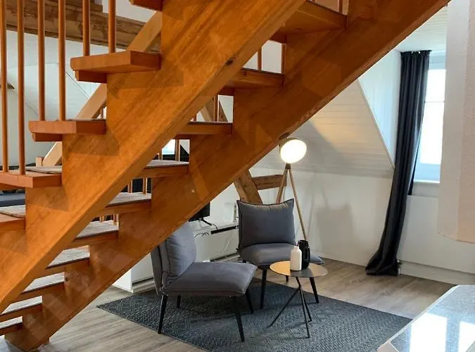 لوفينبلاتز بالقرب من ستيشين باي إيرهوم شقة